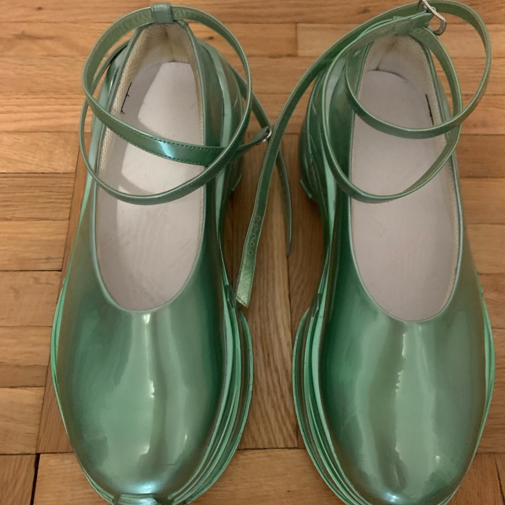 Maison Martin Margiela Metallic Green Platform Mary Jane Sneakers - Picture 2 of 10